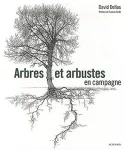 Arbres et arbustes en campagne