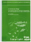 A l'chelle du village. Une mthode d'approche historique et geographique de l'activit agricole locale en region d'habitat groupe.